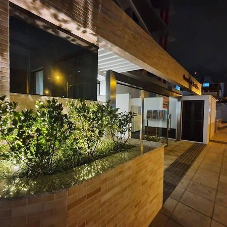Apartamento 2 Suites Com Piscina E Churrasqueira, Ao Lado Da Ufsc ฟลอเรียนอโปลิส ภายนอก รูปภาพ