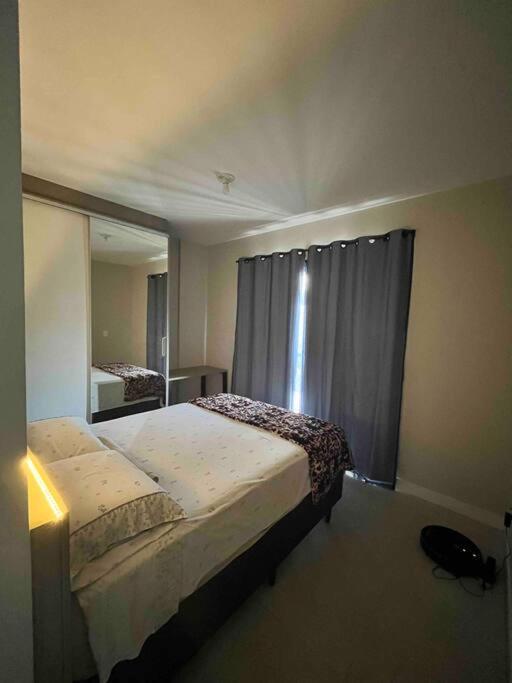 Apartamento 2 Suites Com Piscina E Churrasqueira, Ao Lado Da Ufsc ฟลอเรียนอโปลิส ภายนอก รูปภาพ