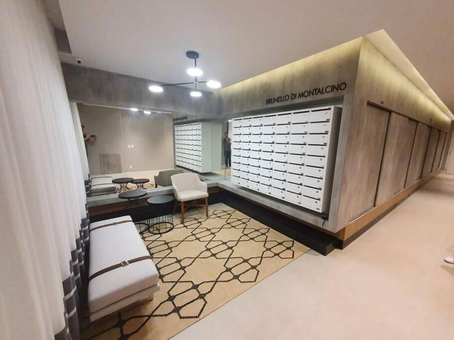 Apartamento 2 Suites Com Piscina E Churrasqueira, Ao Lado Da Ufsc ฟลอเรียนอโปลิส ภายนอก รูปภาพ